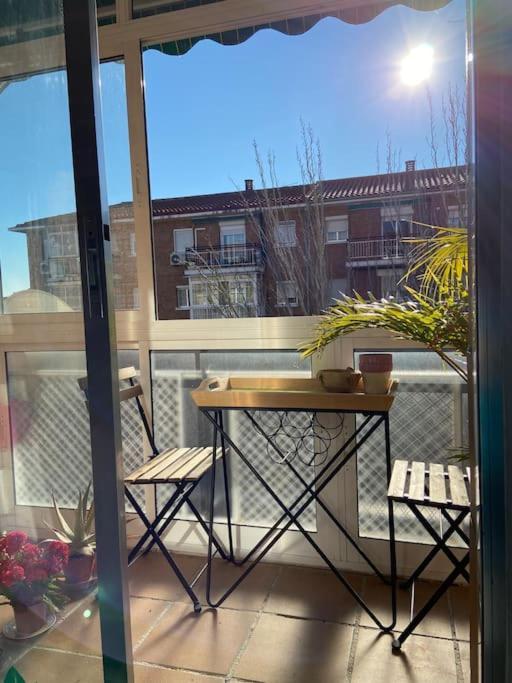 Appartement Apartamento Ciudad Lineal Reciente Reforma à Madrid Extérieur photo