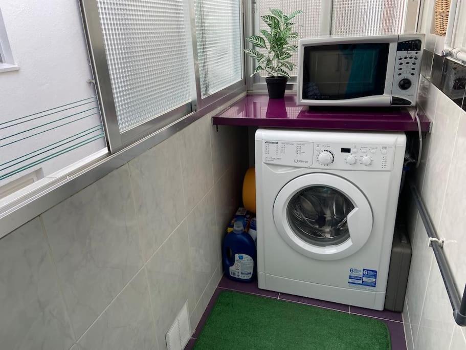 Appartement Apartamento Ciudad Lineal Reciente Reforma à Madrid Extérieur photo